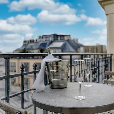 Le Petit Parisien - Au Coeur De Montparnasse Apartment *